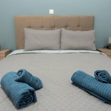 Renovated Spacious Flat 7Min To Subway Station- アテネ エクステリア 写真